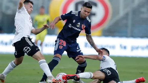 Universidad de Chile recibe a Colo Colo en duelo clave en la lucha por el título