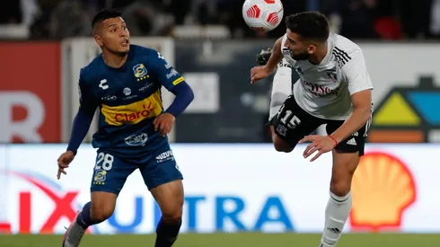 Emiliano Amor y una joyita que casi termina en golazo de Colo Colo contra Everton.