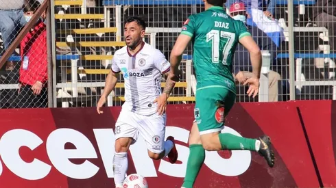 Johan Fuentes mandó el centro para que Diego Urquieta anotara el único tanto para el triunfo de Deportes Santa Cruz en la Primera B | Foto: Deportes Santa Cruz