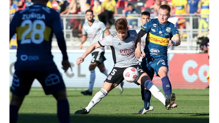 Colo Colo busca alejarse en el liderato ante Everton