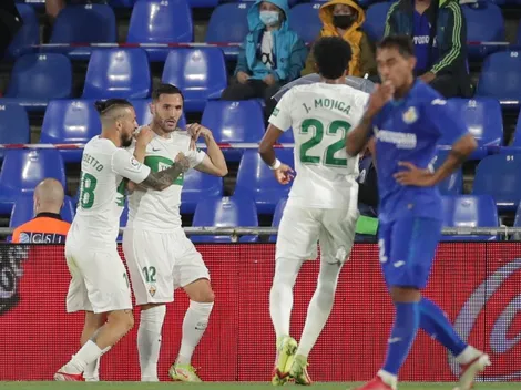 Enzo Roco afirma la zaga en la primera victoria de Elche