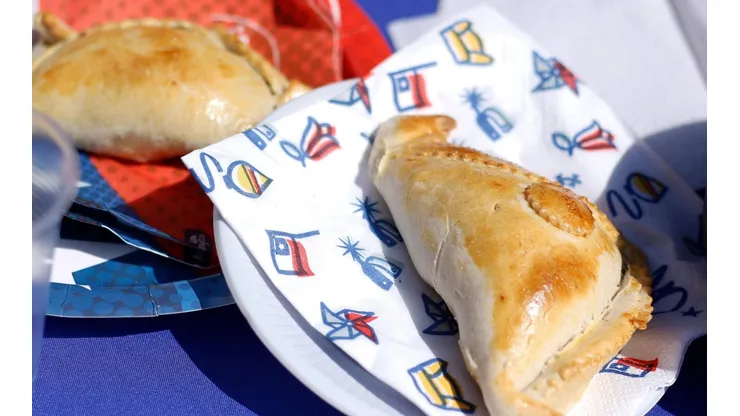 Conoce la preparación de las clásicas empanadas de pino.