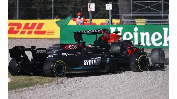 El monoplaza de Max Verstappen terminó por encima del de Lewis Hamilton.