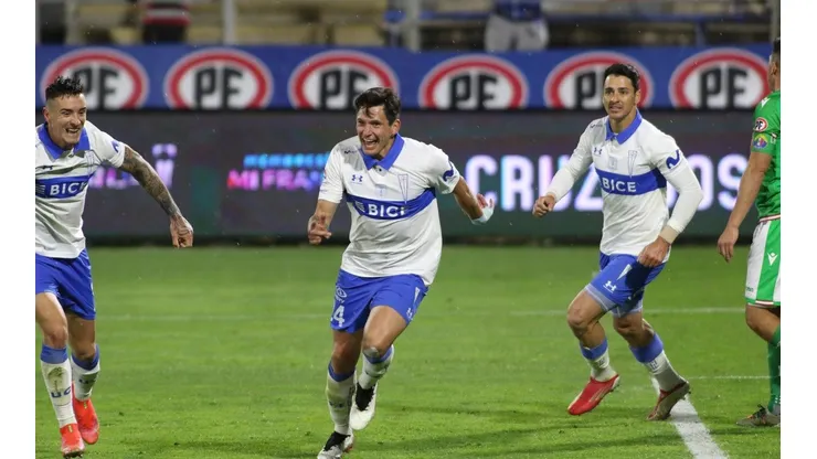 Universidad Católica quiere seguir con los triunfos de la mano de Cristián Paulucci, donde ya vencieron al Audax Italiano por 3-1| Foto: Agencia Uno.