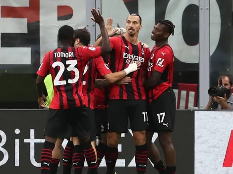 Zlatan marca a siete minutos de entrar tras cuatro meses fuera