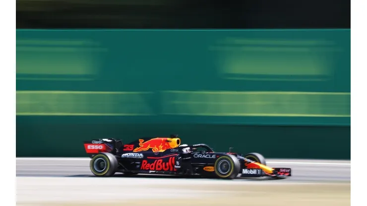 Max Verstappen largará desde la pole position tras las sanción al ganador del sprint, Valtteri Bottas.