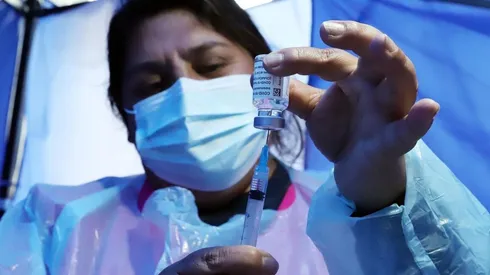 Ayer miércoles 8 de septiembre se vacunaron 128.932 personas con dosis de refuerzo aplicadas de la vacuna contra SARS-CoV-2, alcanzando un total de 2.128.605.