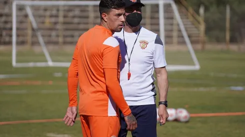 El nuevo entrenador de Cobreloa, Héctor Almandoz, debutará la próxima semana ante Unión San Felipe