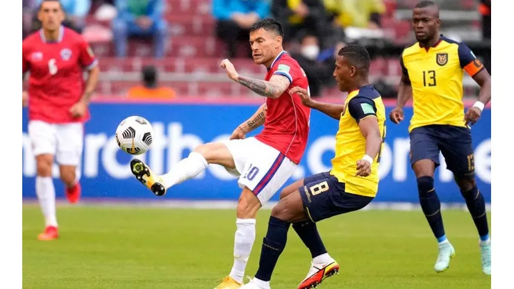 Aránguiz será suplente en Barranquilla