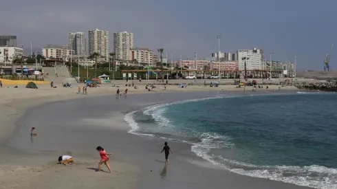 Revisa los requisitos para viajar a otra región