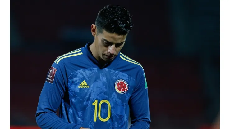 James Rodríguez fue marginado de la selección de Colombia, donde el periodista Juan José Buscalia cuanta las razones de su alejamiento.