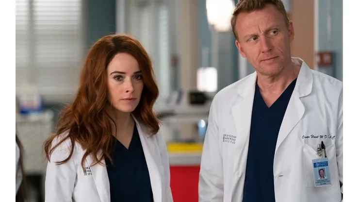 Megan Hunt (Abigail Spencer) y Owen Hunt (Kevin McKidd) en Grey's Anatomy.