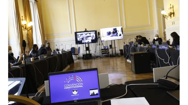 Gobierno respalda a convencionales acusados de recibir IFE