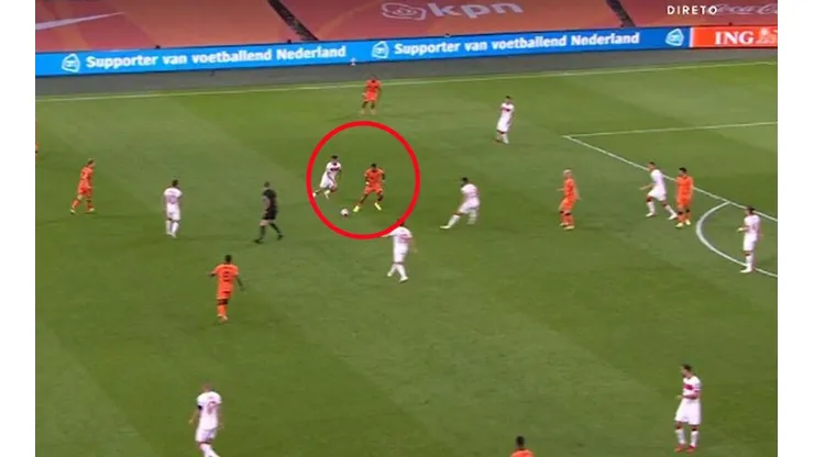 El golazo de Depay a Turquía