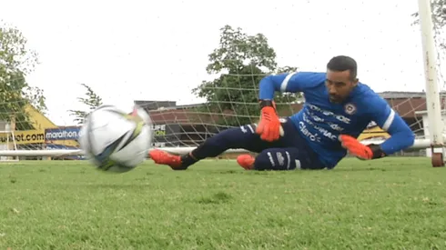 Claudio Bravo y Chile entrenan en Guayaquil pensando en Colombia.