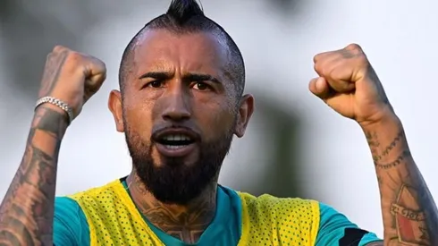 ¿Arturo Vidal lo hace de nuevo? Revelan nuevas evidencias de su romance con Daniella Durán.