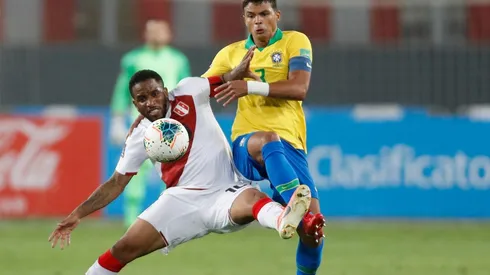 Jefferson Farfán podría volver a vestir la camiseta de Perú en el duelo ante Brasil. | Foto: Getty Images