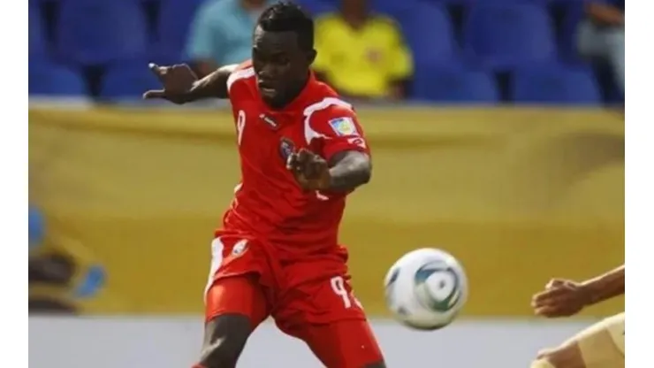 El artillero de Everton se matriculó con un tanto en la victoria ante Jamaica.