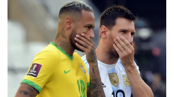 Las caritas de Messi y Neymar en el papelón monumental del Brasil-Argentina.