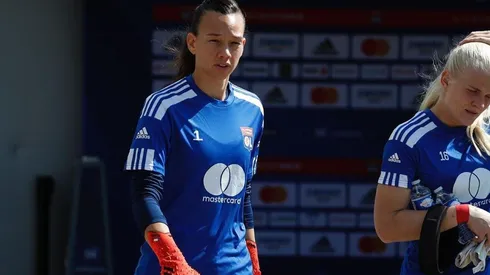Christiane Endler fue titular en la victoria 6-0 del Olympique de Lyon. | Foto: @OLfeminin