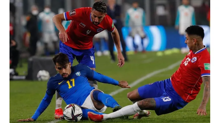 Lasarte ocultó el esquema para jugar con Ecuador