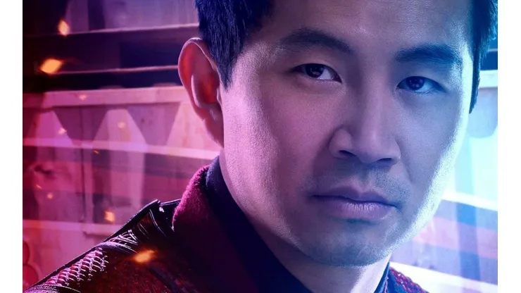 El asiático canadiense Simu Liu es el progratonista de Shang-Chi y la Leyenda de los 10 Anillos.