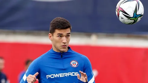 Robinson sigue siendo tema en la Roja