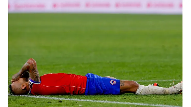 Arturo Vidal recibió una entrada de Casemiro dentro del área al minuto 88.