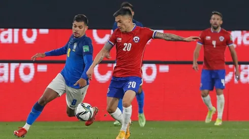 Aránguiz no pudo terminar el partido