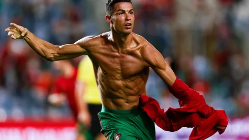 Cristiano anotó los goles del agónico triunfo de Portugal y rompió un nuevo récord en su carrera