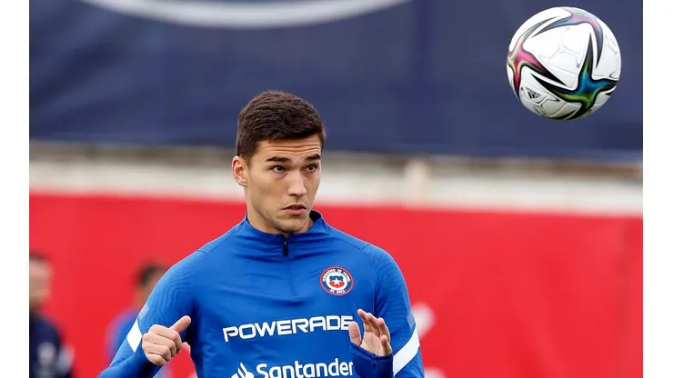 Robbie Robinson sólo alcanzó a completar cuatro entrenamientos con la selección chilena, de cara a la fecha triple de las Eliminatorias Sudamericanas para Qatar 2022
