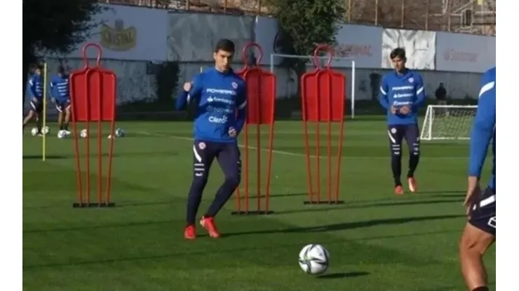 El hijo de madre chilena decidió regresar a Estados Unidos para meditar a qué selección quiere defender.