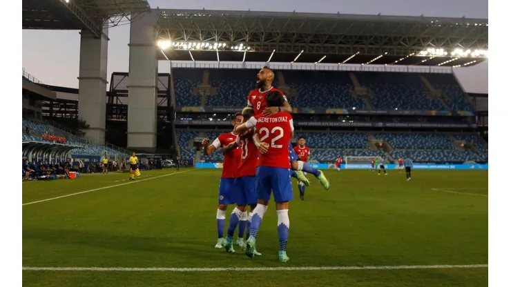 La Roja tiene una difícil triple fecha.
