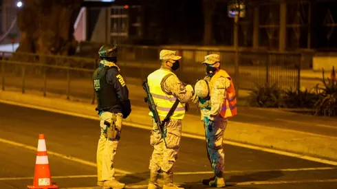 Revisa el horario de toque de queda para todas las regiones del país