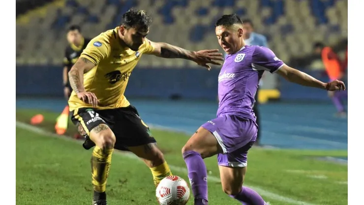 Este fin de semana se jugaron los partidos atrasados por la cuarta fecha. Deportes Concepción y Lautaro de Buin empataron 2-2 en el sur.