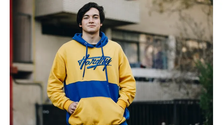Una de las revelaciones de los parques santiaguinos, Facuskill, llega a su primera Final Nacional de Red Bull Batalla de los Gallos.