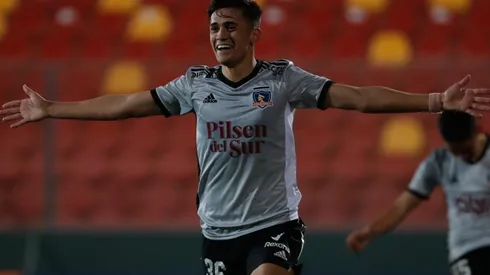 Colo Colo derrotó de nuevo a Unión Española y jugará la final de la Copa Chile ante Everton.