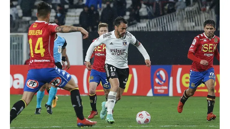 Colo Colo enfrenta este miércoles a Unión Española | Foto: Agencia Uno