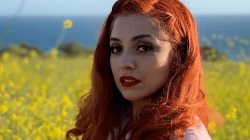 Mon Laferte enternece la red mostrando fotos de su embarazo