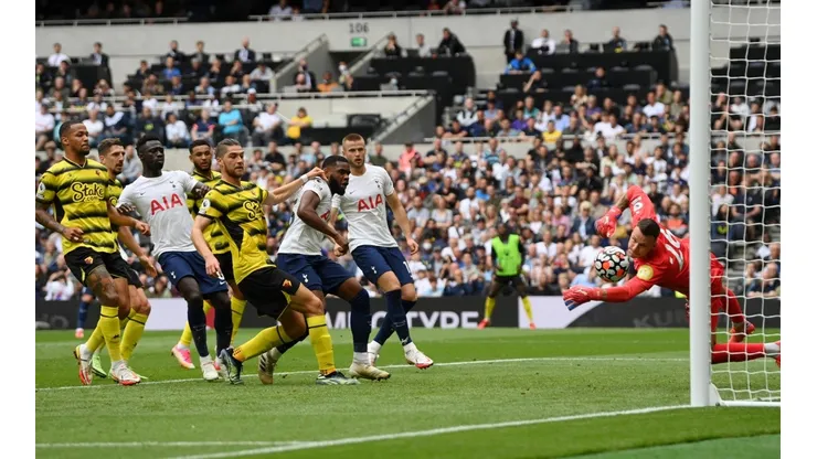 Sierralta no pudo evitar la derrota del Watford