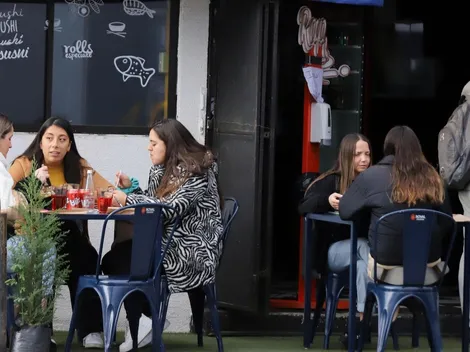 ¿Cuántas personas se pueden reunir en Fase 4?