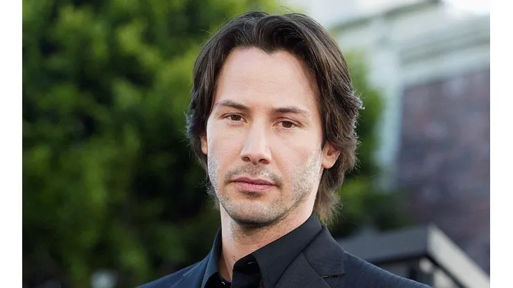El actor volverá a sus orígenes en la cuarta entrega de The Matrix.
