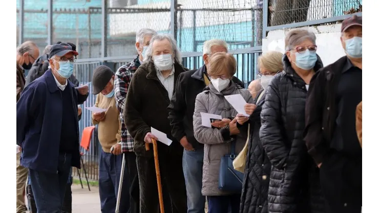 La tercera edad es foco de vacunación durante estos días.