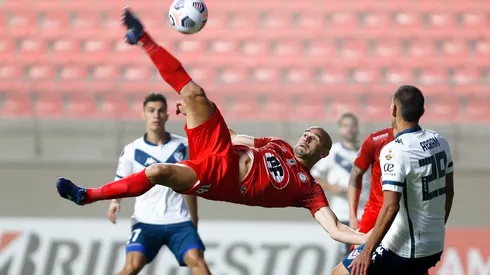 Sebastián Sacha Sáez está en el centro de la polémica por los extranjeros de Unión La Calera