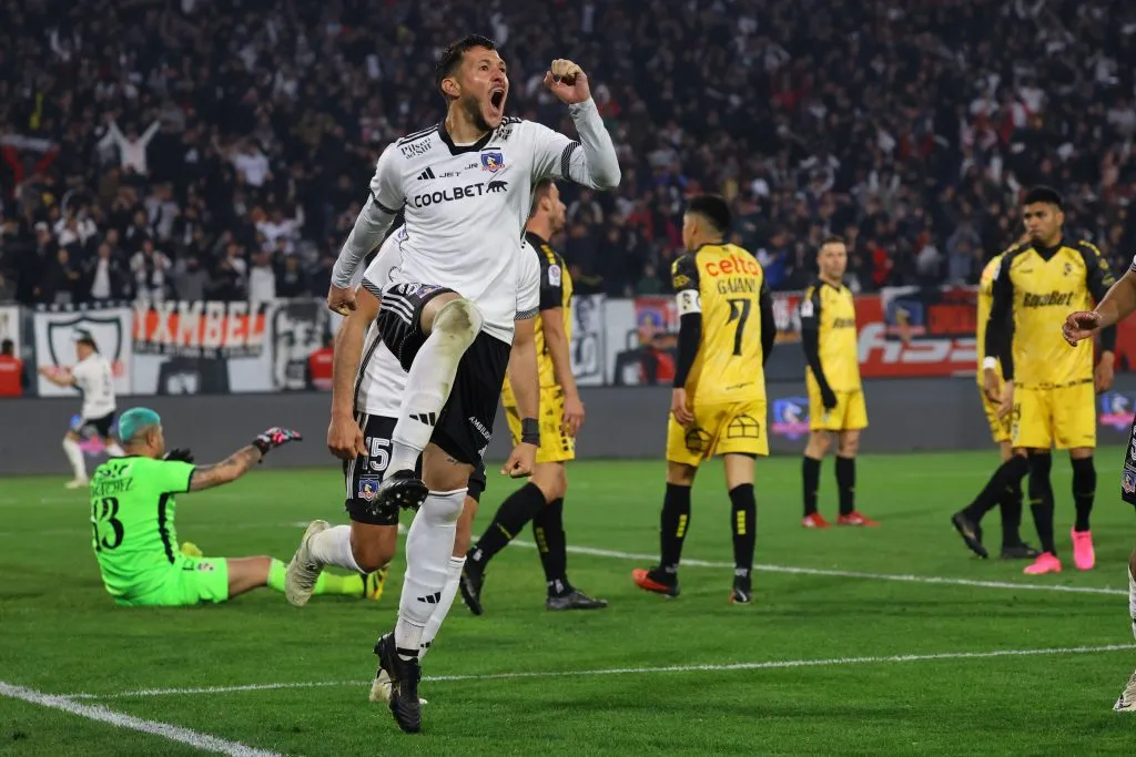 Así festejó Ramiro González el gol ante Coquimbo Unido. (Marcelo Hernandez/Photosport).