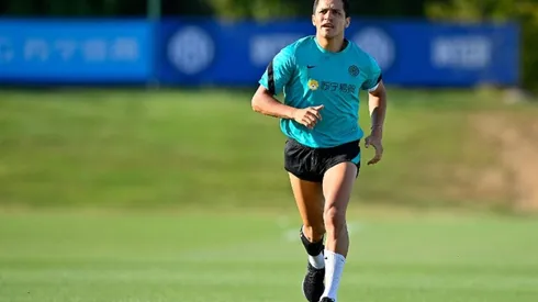 Alexis Sánchez ya se encuentra trabajando en Italia.