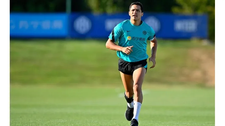 Alexis Sánchez ya se encuentra trabajando en Italia.