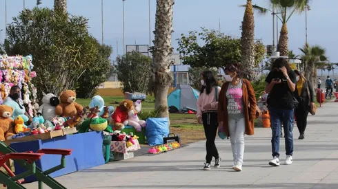 Sigue aumentando el número de comunas en Fase 4. (Foto: Agencia Uno).
