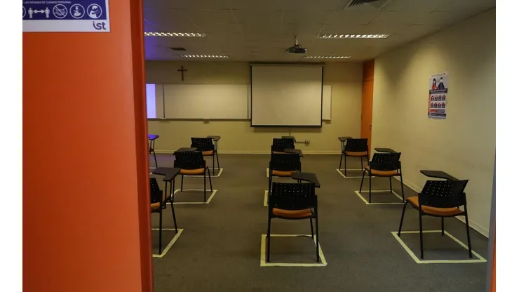 Las clases presenciales vuelven gradualmente en todo el país.