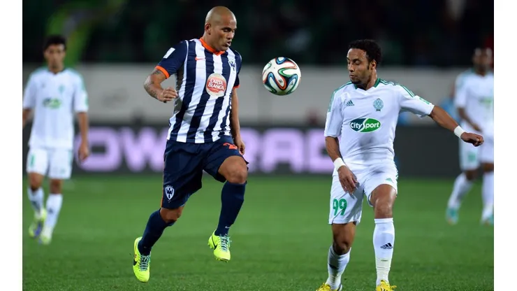Humberto Suazo volverá al Monterrey